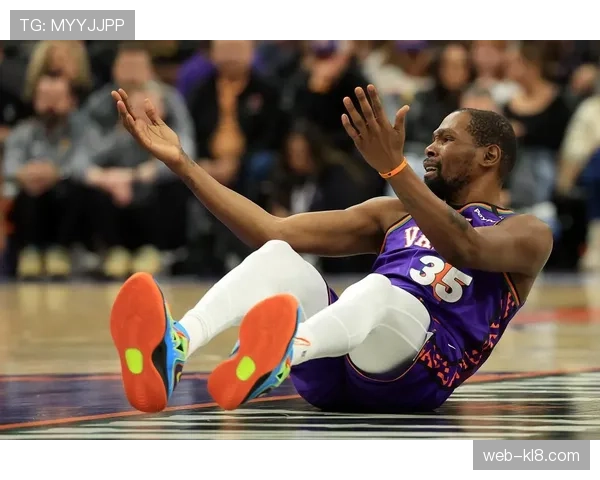 火箭年龄结构偏大埋隐患 伊森健康影响球队稳定性