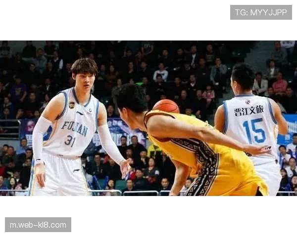 宁波罚球战术成功:杰克逊故意砸框制造违例获重罚 宁波罚球战术成功:杰克逊故意砸框制造违例获重罚