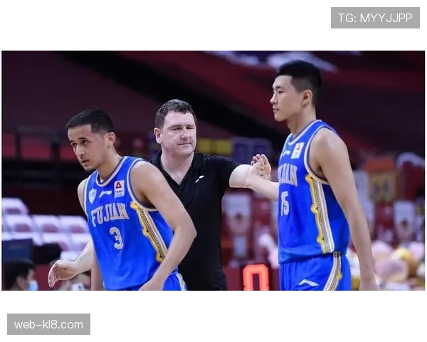 皮特森单场38分领跑得分榜 外援火力全开展现得分爆发力